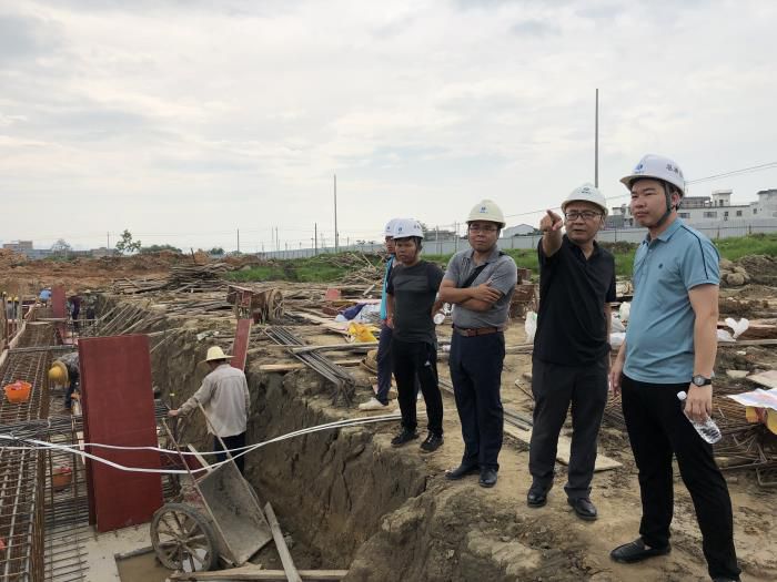 3查抄现场。农丰华 摄700.jpg