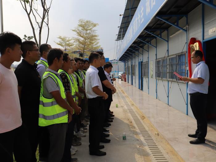 7.2揭牌现场。杨钰 摄700.JPG