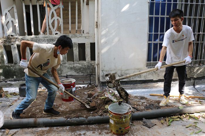 算帐杂物。刘萌萌 摄.JPG