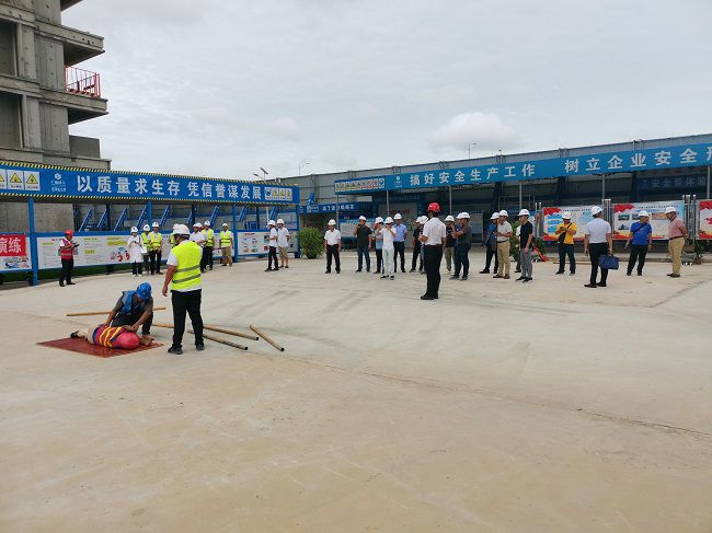 应急接济演练；票ι 摄（建图）.jpg