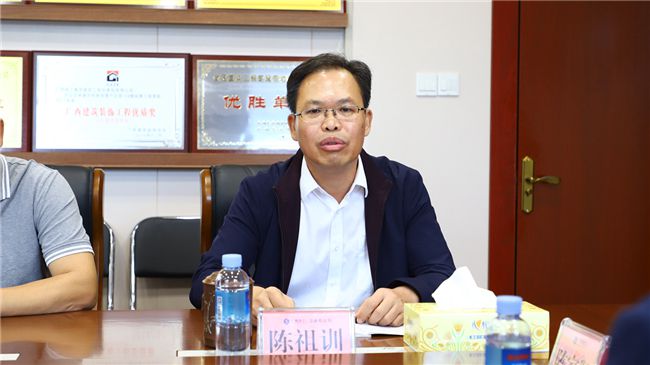 陈祖训作表态讲话。谭龙 摄（建图）.jpg