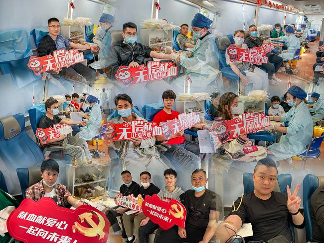 献血现场。郭奎君 摄（建图）.jpg