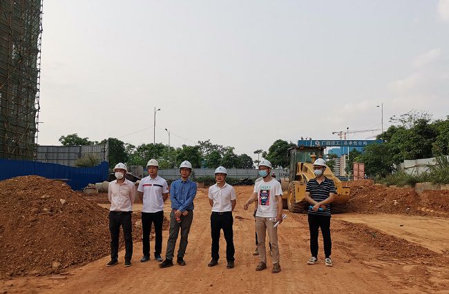 查抄现场。陈柳林 摄（建图）.jpg