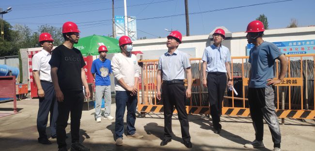 查抄现场；普鹩 摄（建图）.jpg