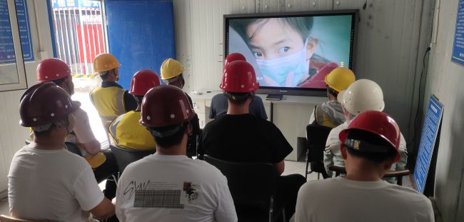 旁观教育视频；普鹩 摄（建图）.jpg