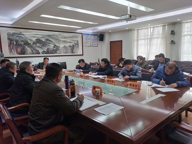 会议现场；乒 摄（建图）.jpg