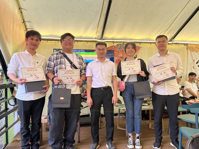 马里奥赛车颁奖现场。杨钰 摄.jpg