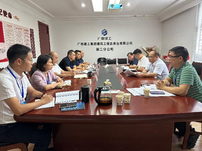 调研会现场。王莹摄（建图）.png